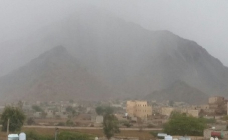 طقس الـ24 ساعة القادمة .. هطول أمطار على معظم المناطق اليمنية