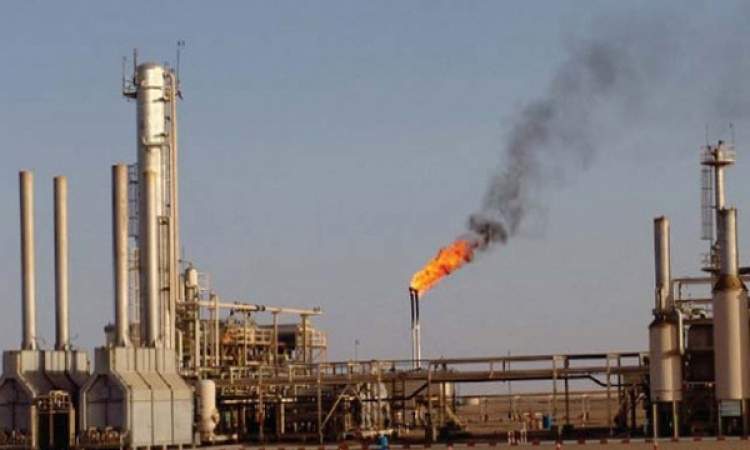 قوات صنعاء تحقق تقدمات جديدة وتقترب من حقول النفط في شبوة